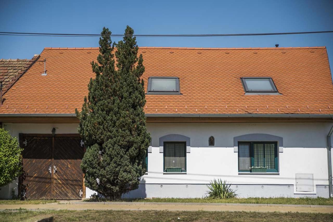 Chalupa Brod Nad Dyji Exterior photo